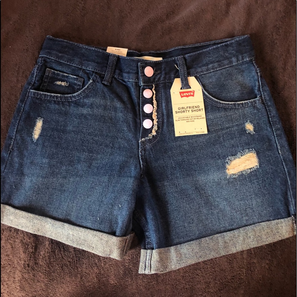 LEVI’S SHORTY SHORT” JEAN SHORTS
